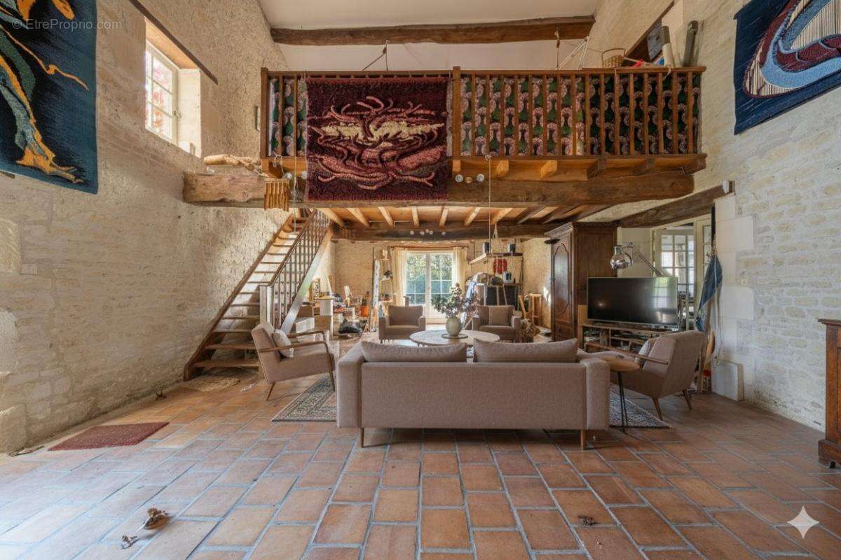 Maison à SAINT-MARD