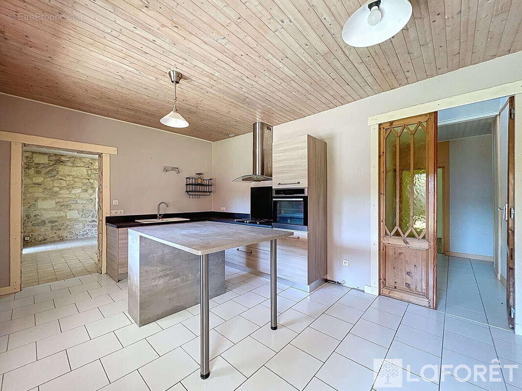 Maison à SAINT-ANDRE-DE-CUBZAC