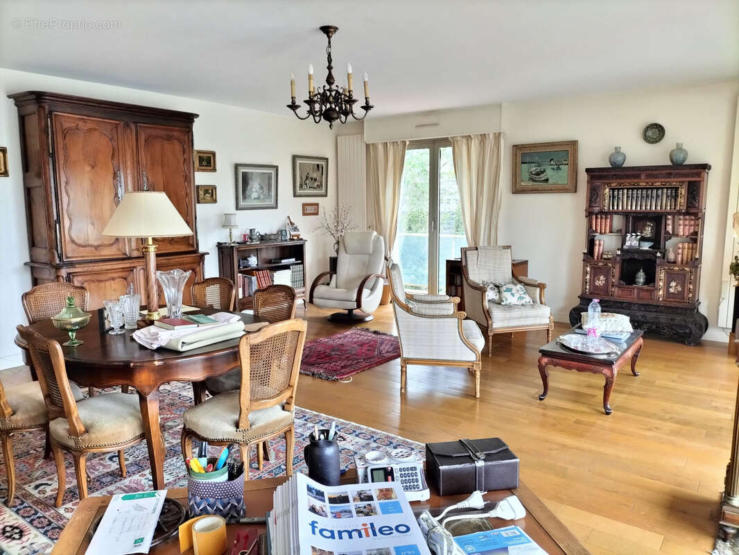Appartement à LAVAL