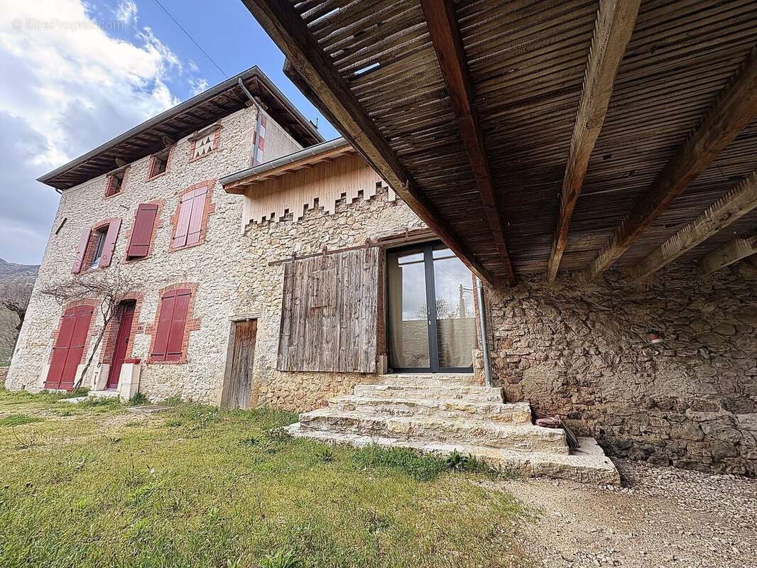 Maison à SAINT-JEAN-EN-ROYANS