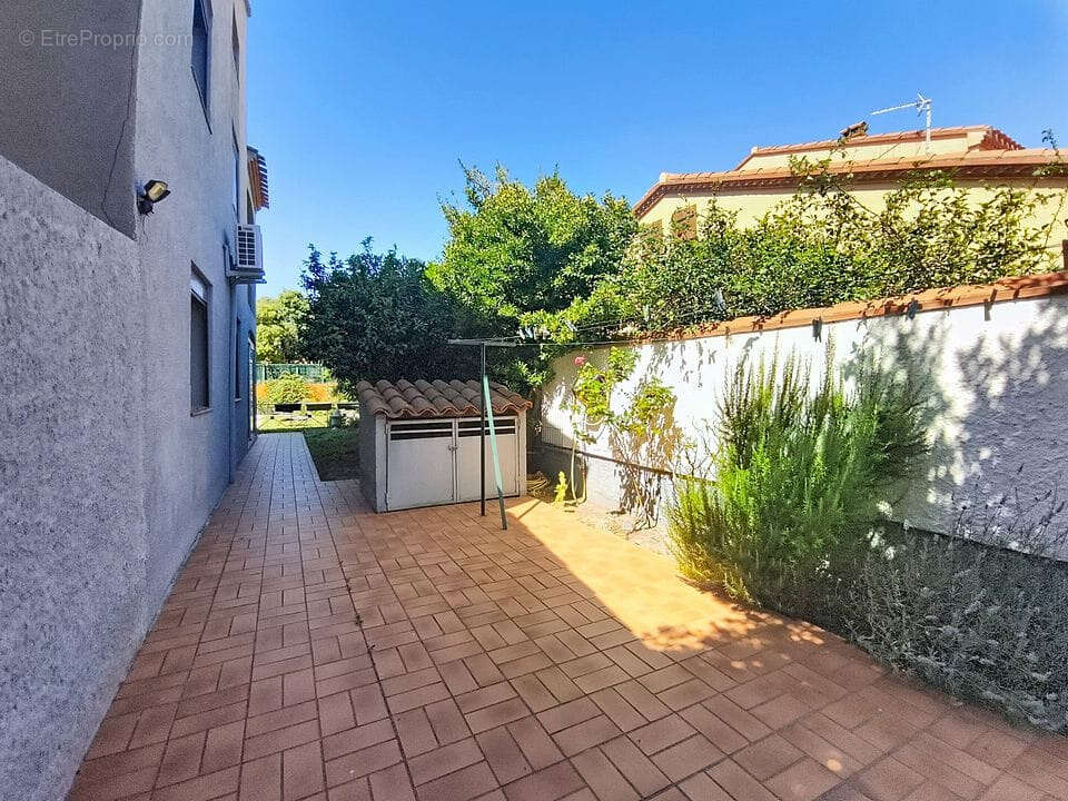 Villa familliale avec piscine à deux pas du centre-ville - photo 5