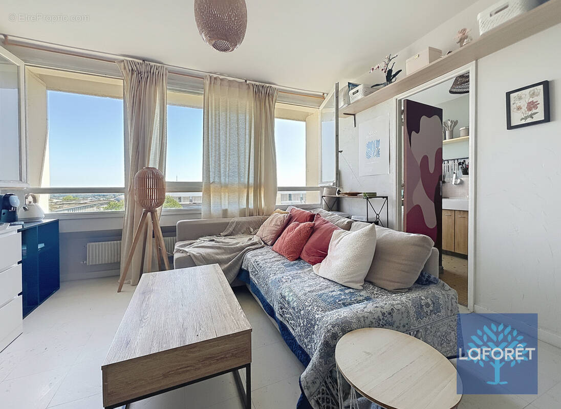 Appartement à HEROUVILLE-SAINT-CLAIR