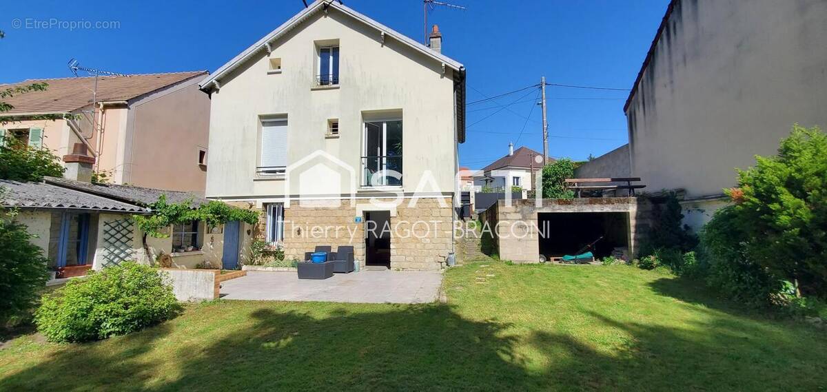 Photo 1 - Maison à SAINT-OUEN-L'AUMONE