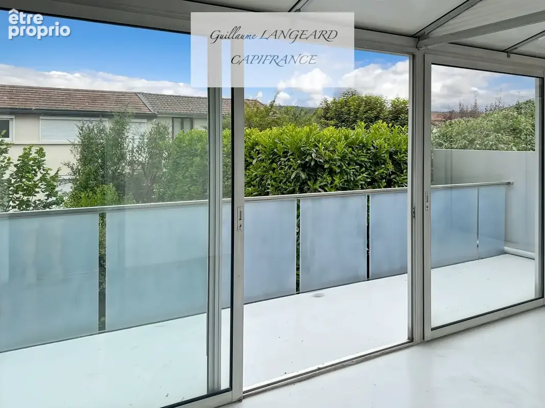 À vendre Oyonnax Centre (01100) – Demeure bourgeoise de caractère - 124 m2 - 250 m2 de terrain - photo 18