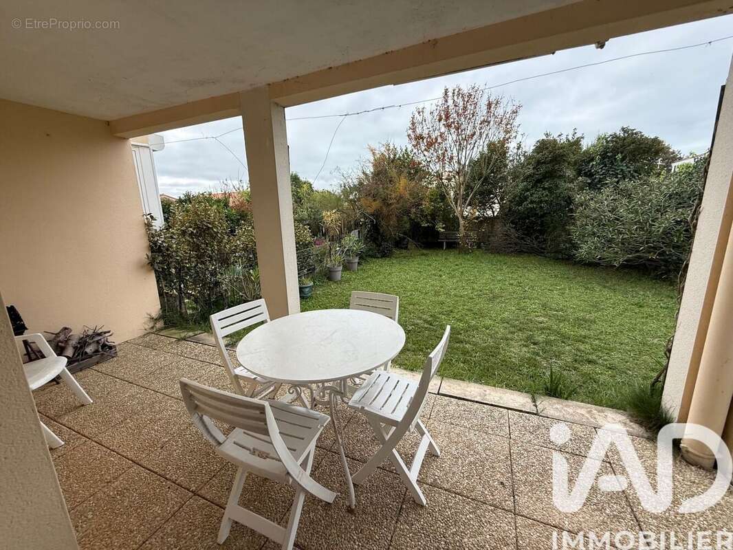 Appartement 34 m² à Vaux-Sur-Mer  - photo 2