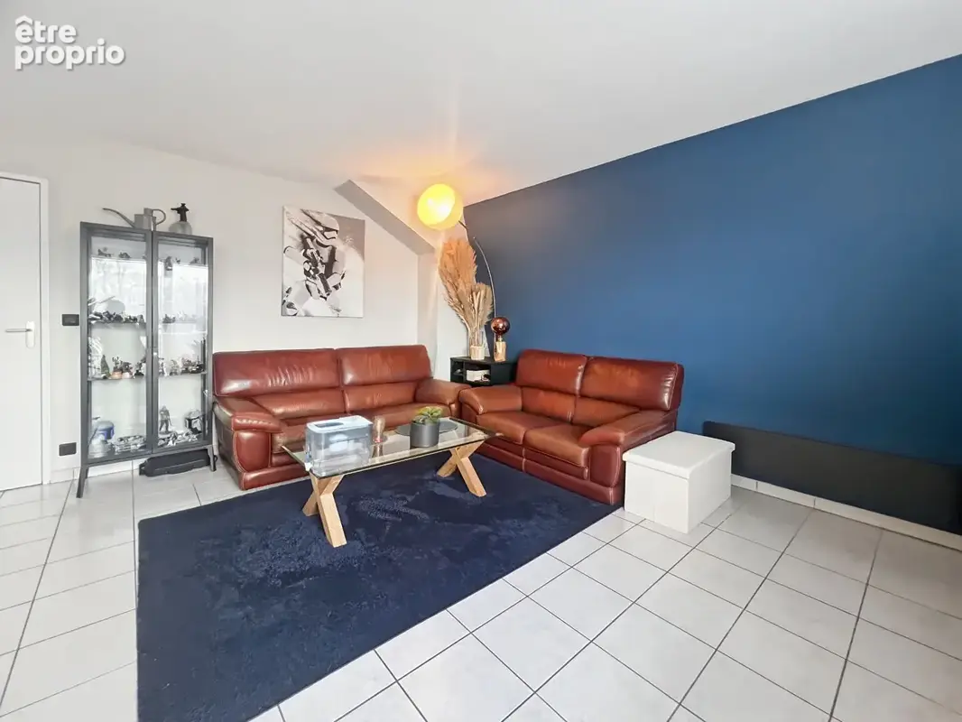 Appartement à DAMMARIE-LES-LYS