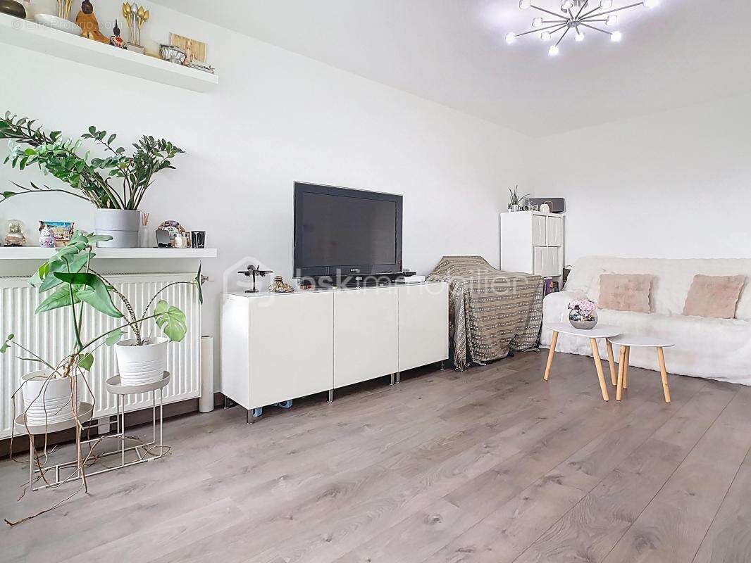 Appartement à SERRIS