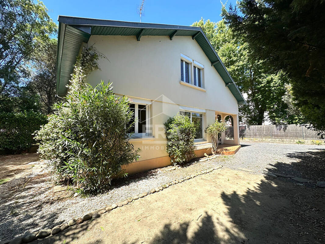 Maison à TARBES