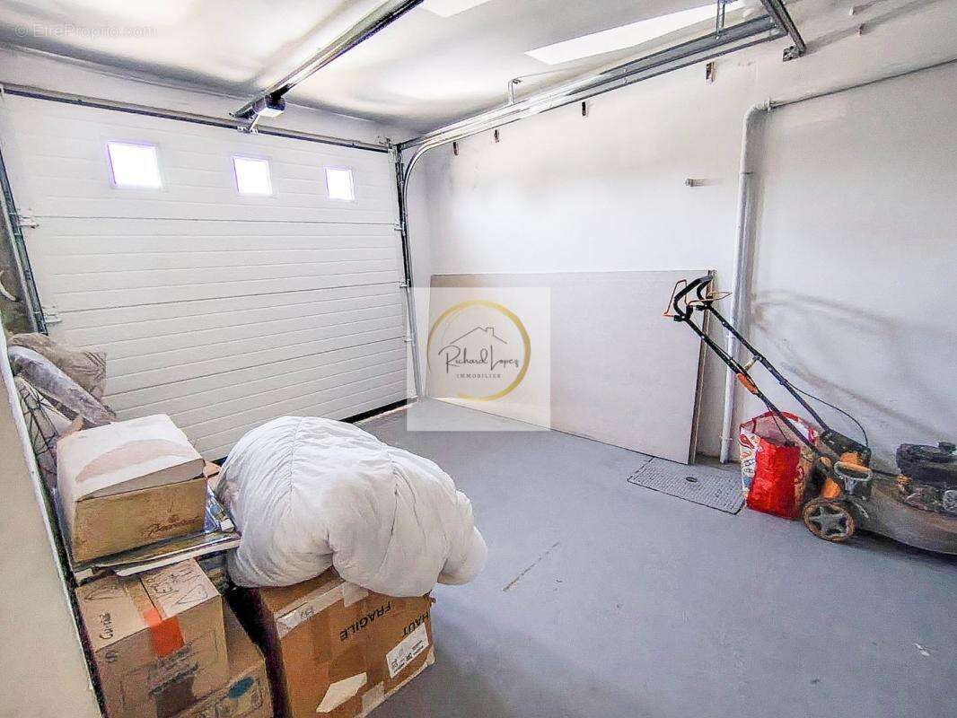 Maison 107 m² à Saint-Vallier  - photo 14