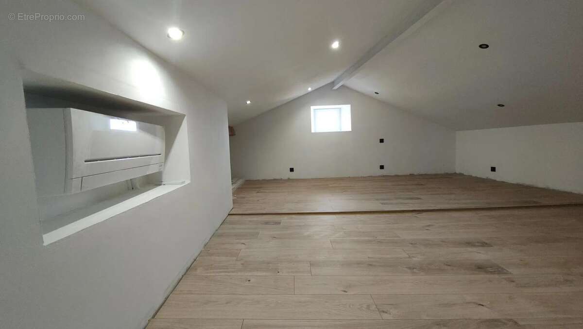 Maison à SAINT-SERNIN