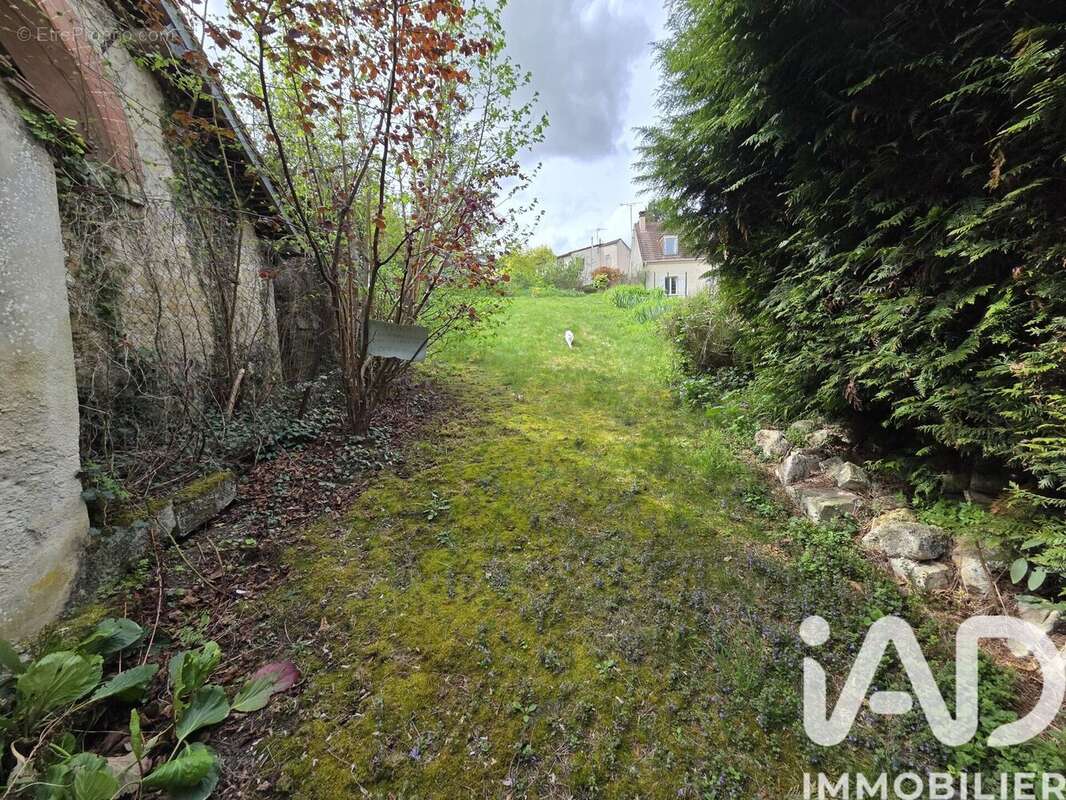 Terrain 386 m² à Noisy-Sur-Oise  - photo 5