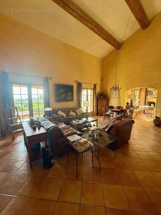 Maison à ROCHEFORT-DU-GARD