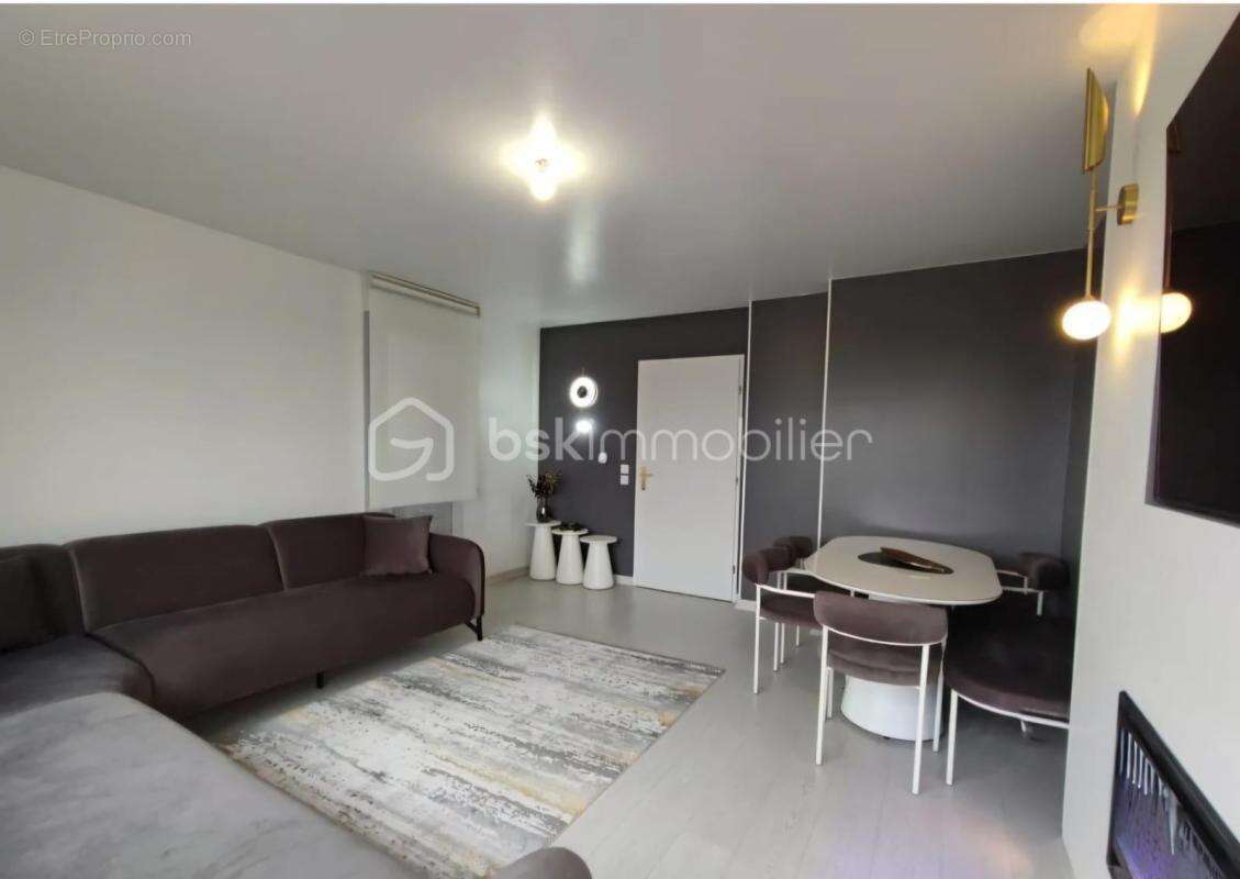 Coup de cœur : magnifique F5 à Montfermeil avec une terrasse de 45 m² et place de parking, proche des commerces, transports et é - photo 5