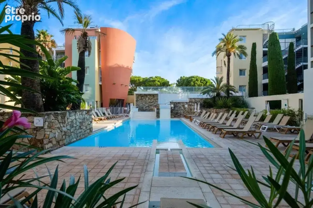 INVESTISSEMENT LOCATIF  Antibes  Résidence de Tourisme Pierre & Vacances Premium Port-Prestige - 6,01 % de rentabilité - photo 7