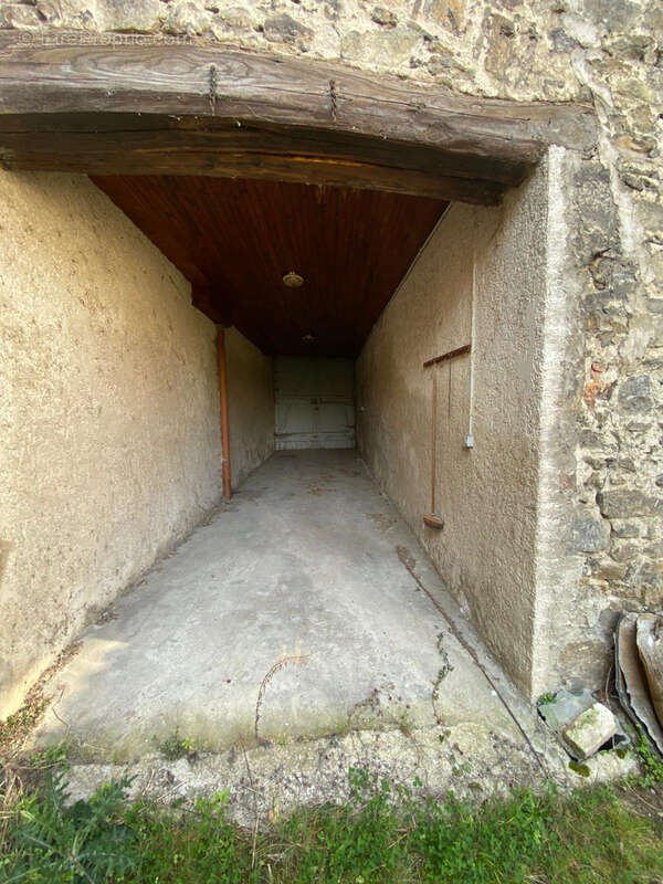 Appartement à SERRIERES