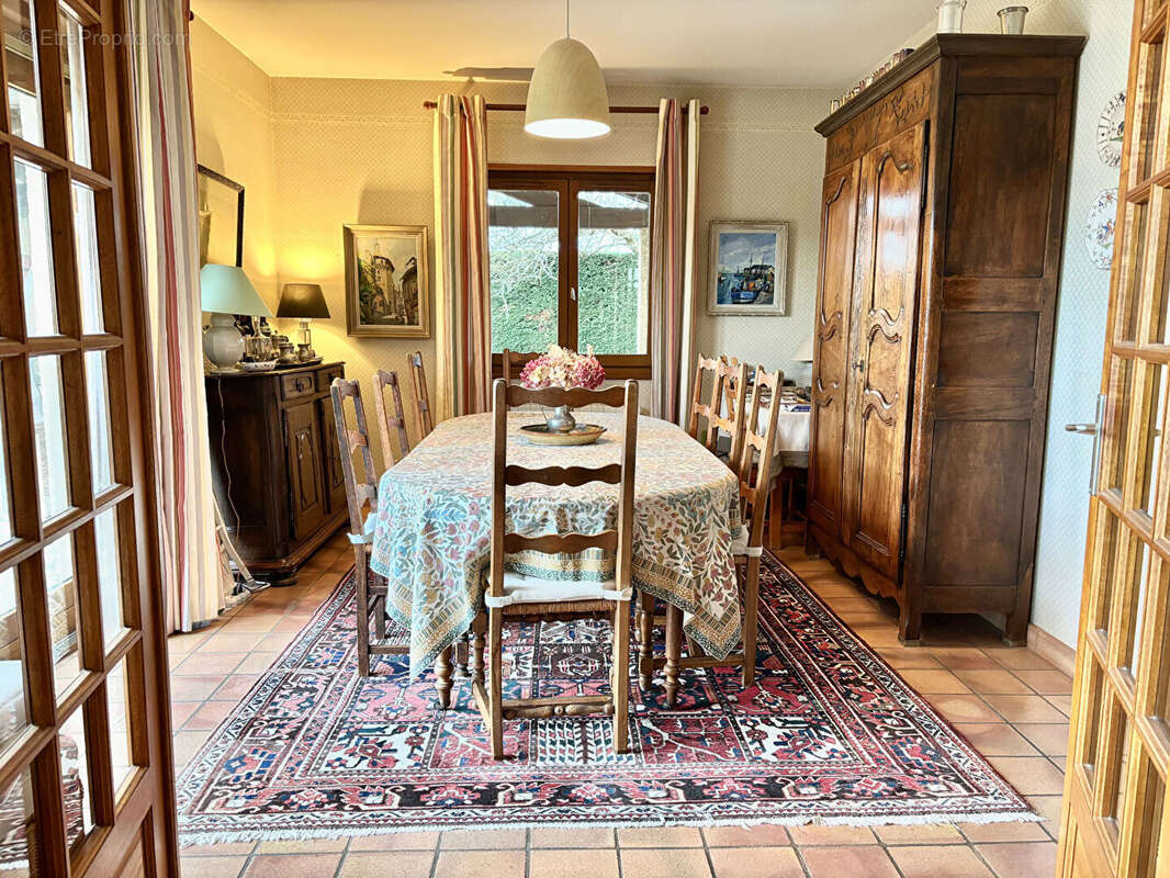 Maison à CHAVANOZ