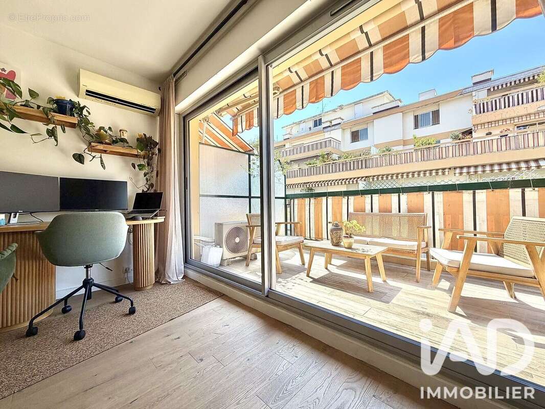 Photo 2 - Appartement à NICE
