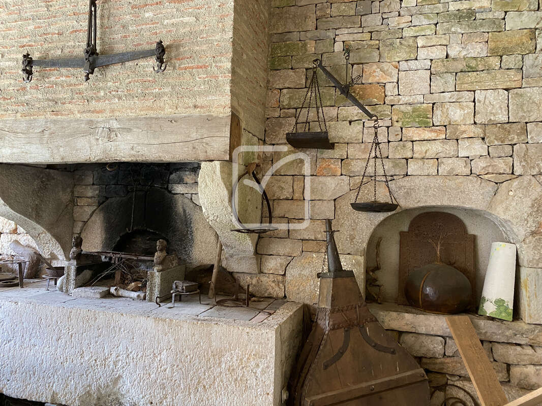 Maison à LATRONQUIERE
