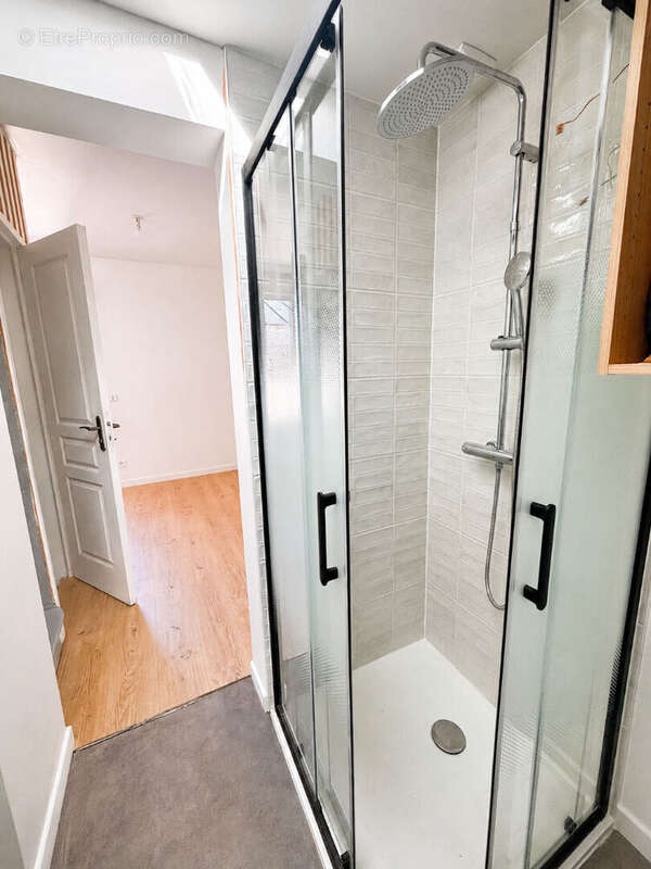Amiens proche commodités Maison de ville rénovée idéale investissement ou 1er achat - photo 10