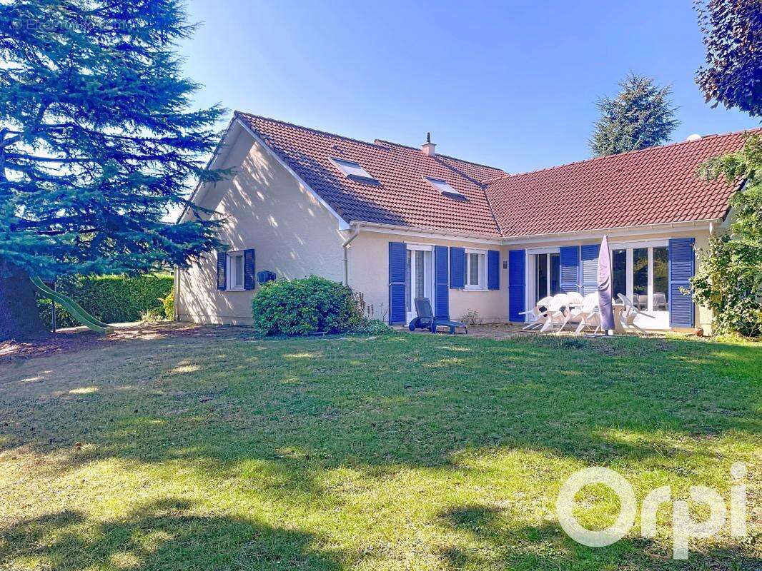 Maison à BALLAINVILLIERS