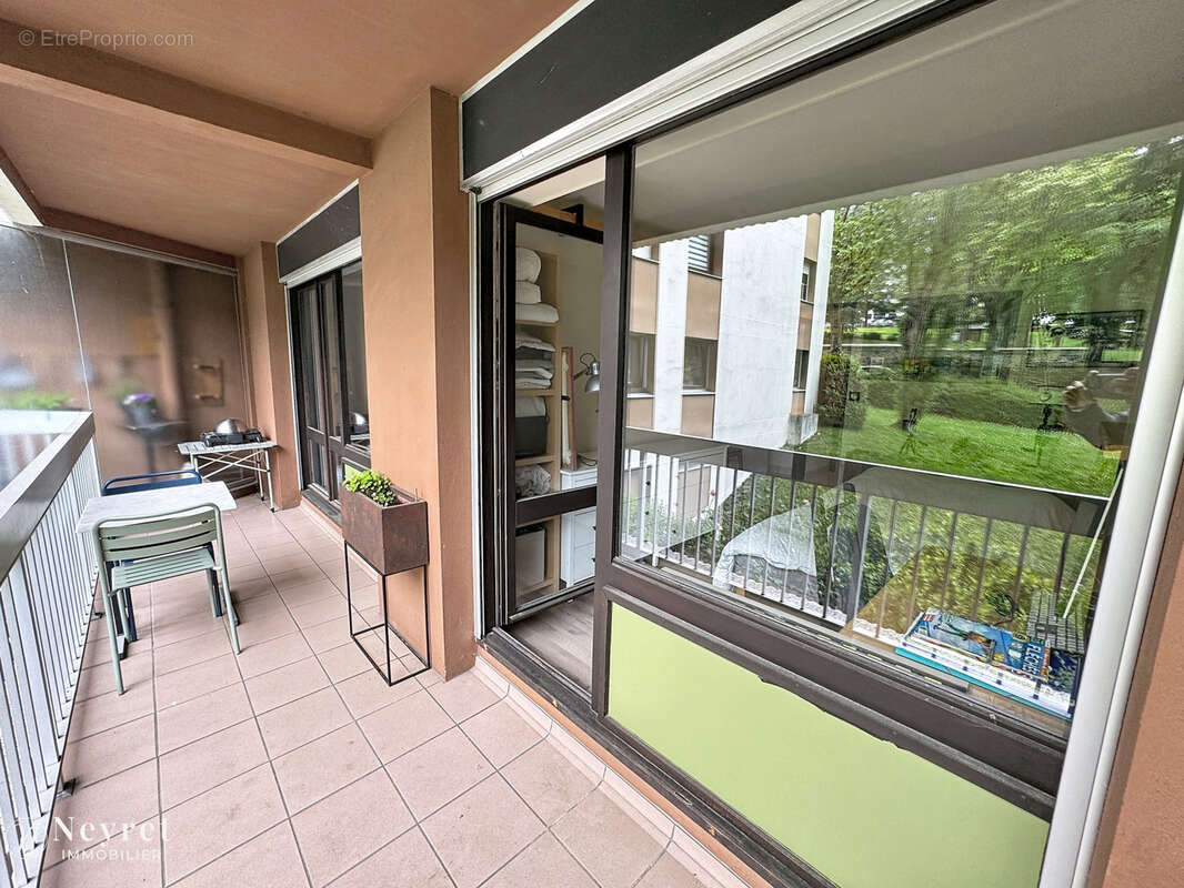 Appartement à SAINT-ETIENNE