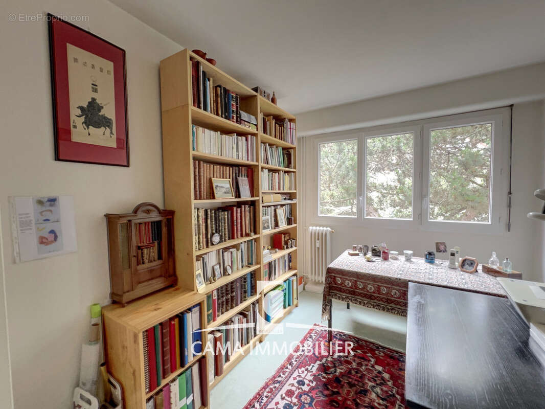 Appartement à LOUVECIENNES