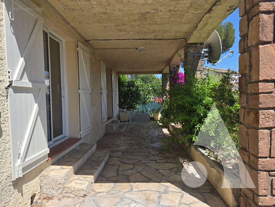Maison à SAINT-RAPHAEL