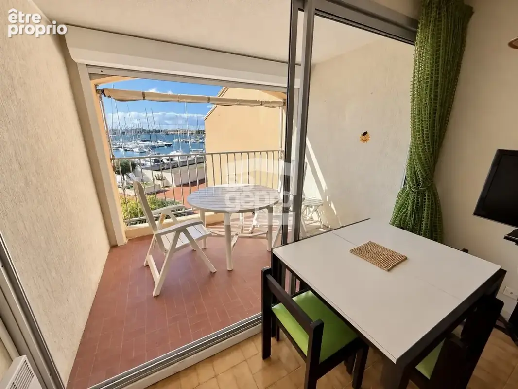 Réf : 2364 - Vente 2 Pièces avec Garage, vue Port au Cap d'Agde ! - photo 8