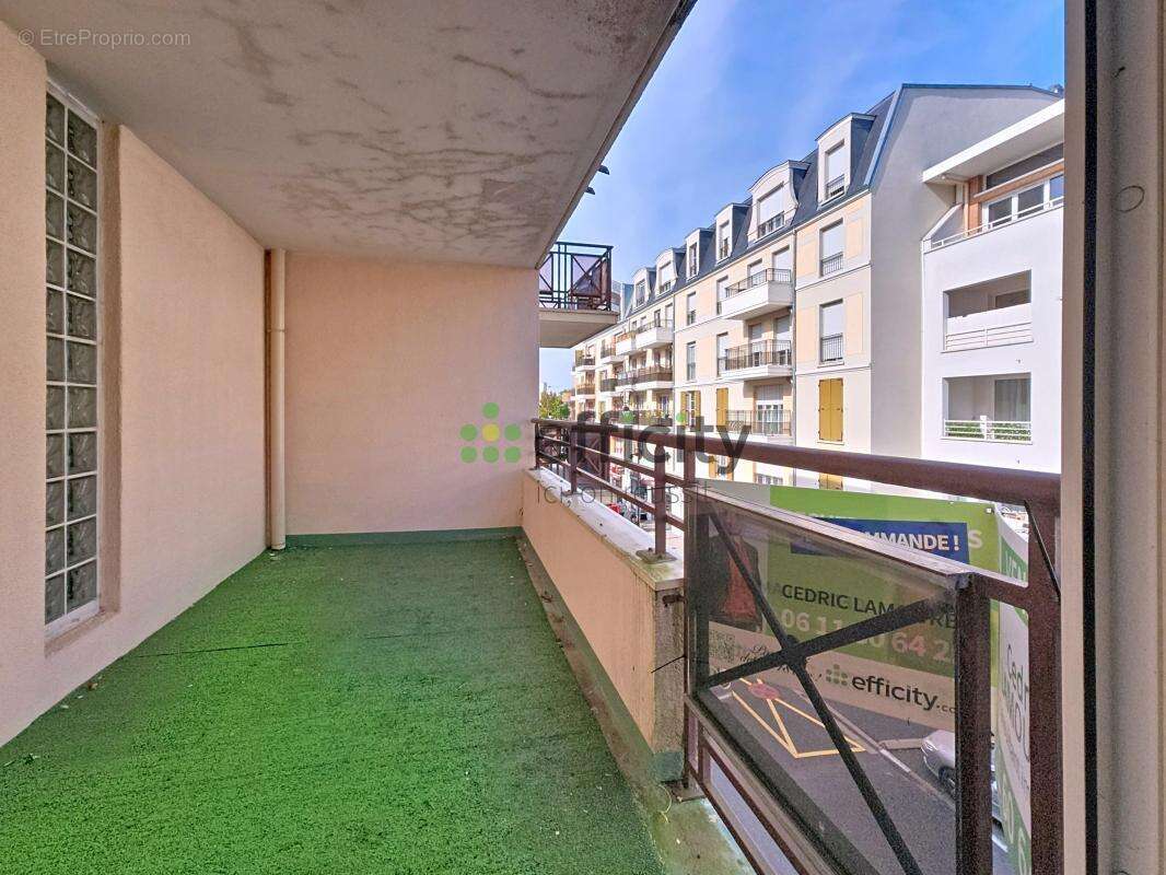 Appartement à LE PLESSIS-TREVISE