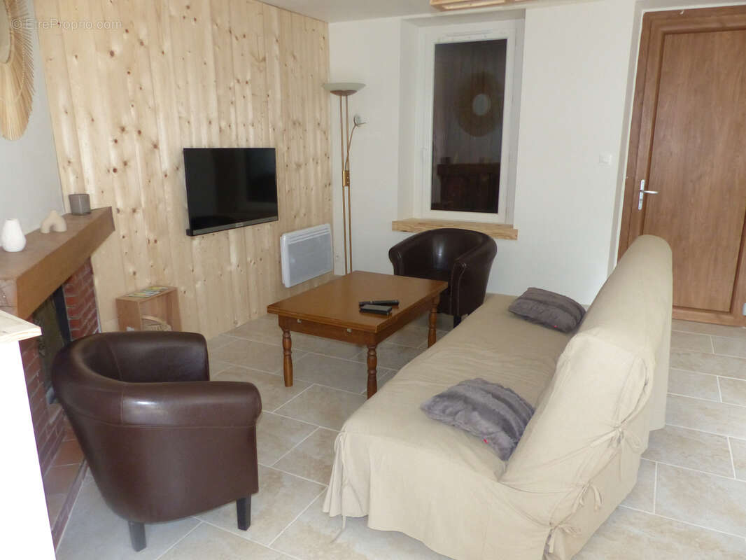 Maison à SARRANCOLIN