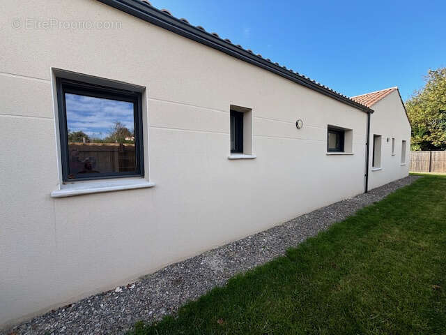 Maison à SAINTE-FOY