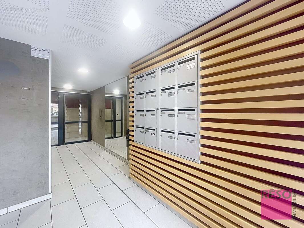 Appartement 59 m² à Annemasse  - photo 8