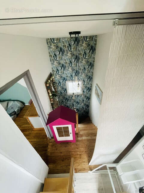 Maison à GREGES