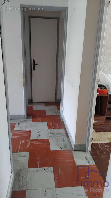 Appartement à SAINT-ETIENNE
