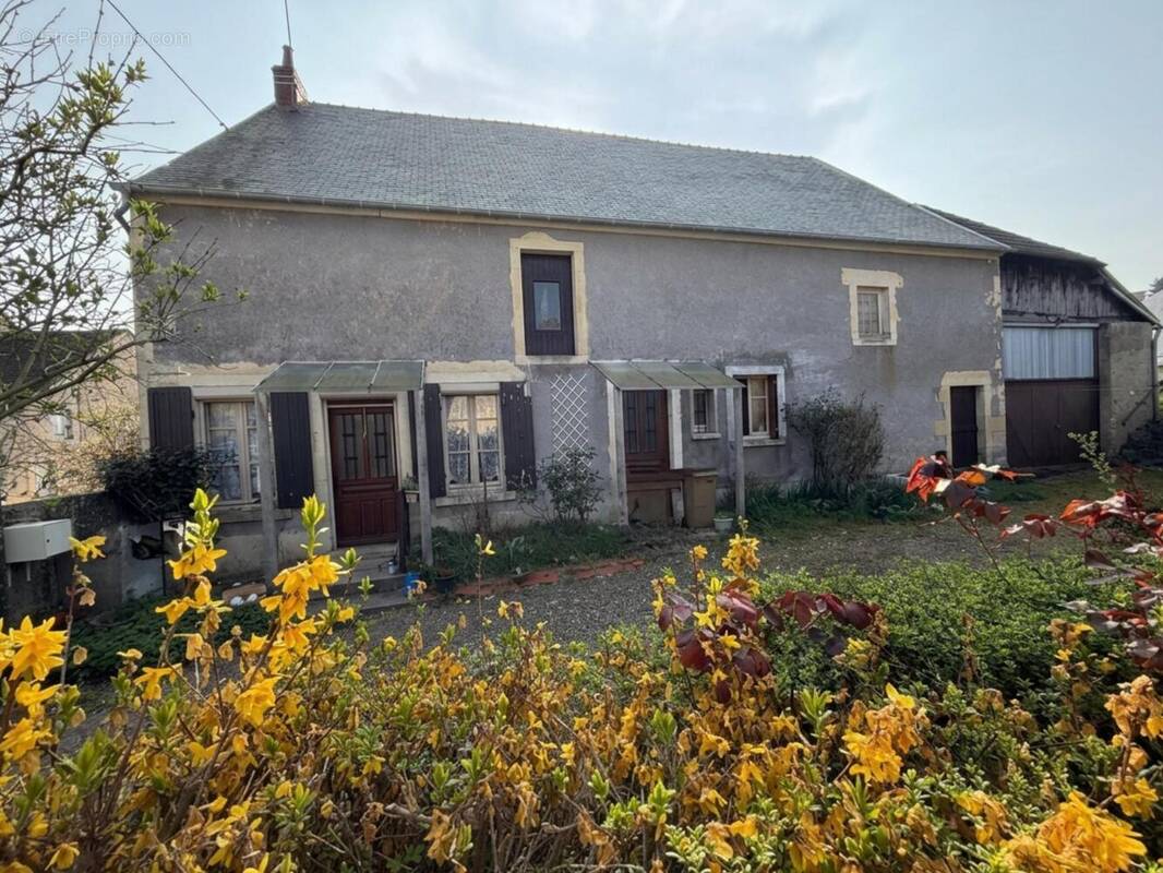 Photo 1 - Maison à SAINT-LAURENT-L'ABBAYE