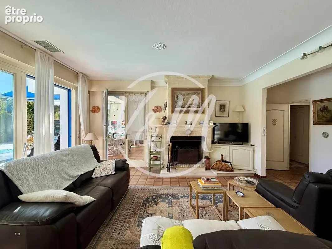 Maison 13 pièces 365 m² à vendre à Lacanau (33680) - photo 2