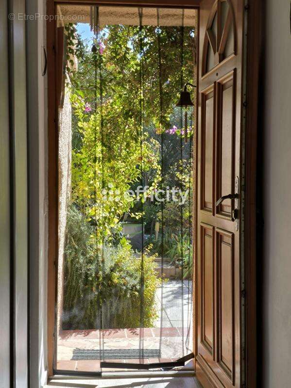 Maison à FRONTIGNAN