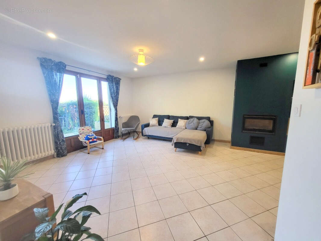 Propriete à vendre 5 pièces proche de BOURG EN BRESSE (01) - photo 6