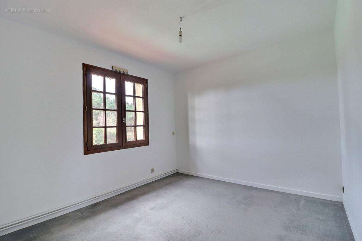 Maison à LESPARRE-MEDOC