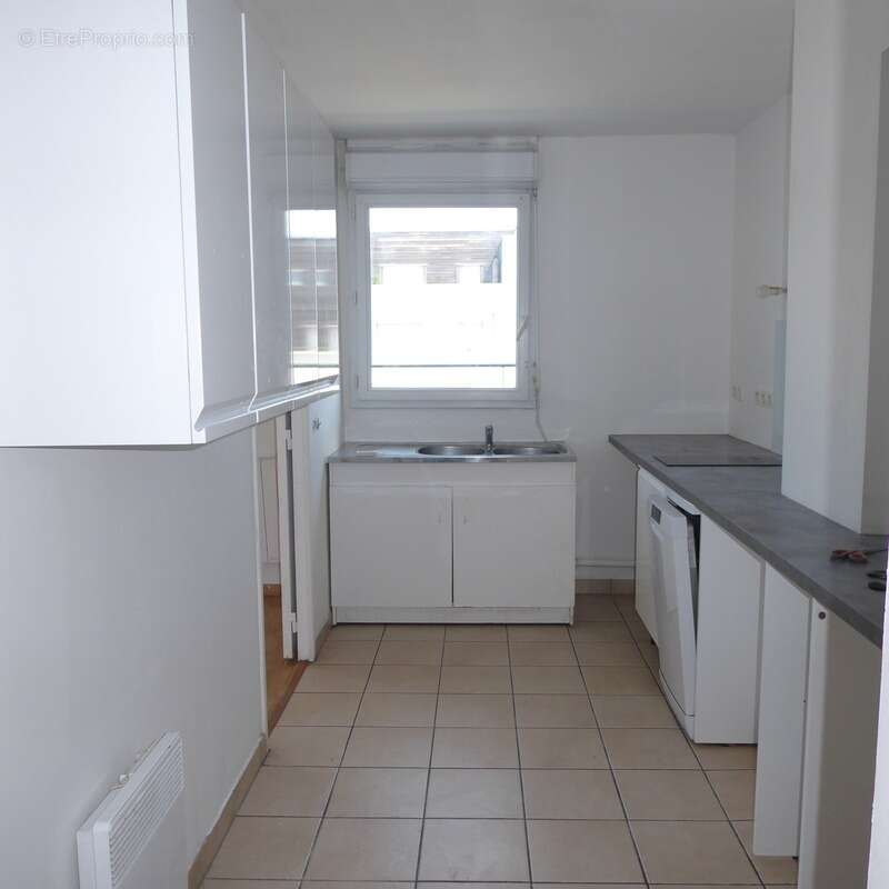 Chartres agglomération bel appartement  3 chambres Terrasse triple exposition de 60m2 - photo 3