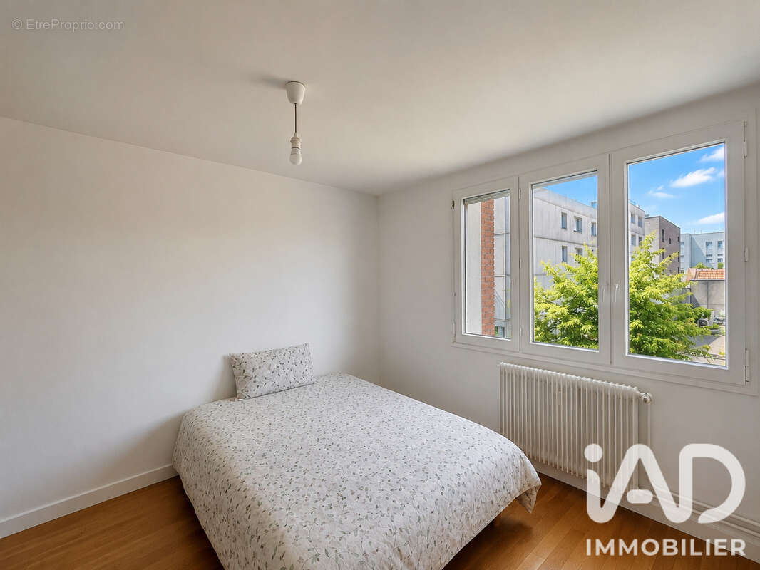 Photo 6 - Appartement à VILLEURBANNE