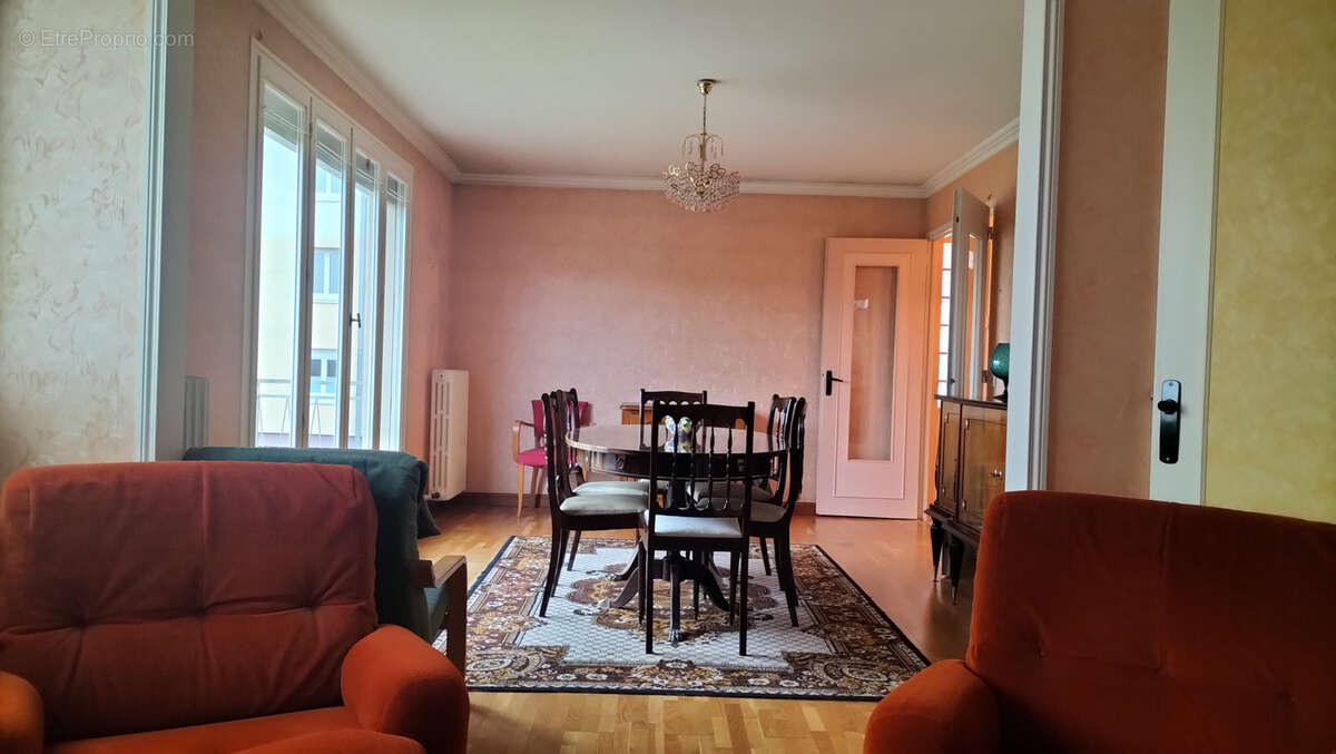Maison à LUCE