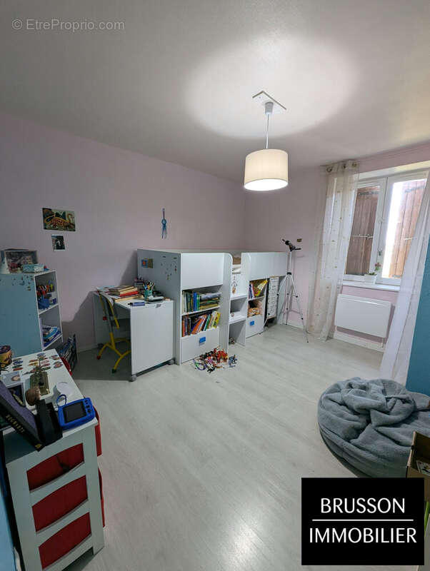 Maison à SAIX