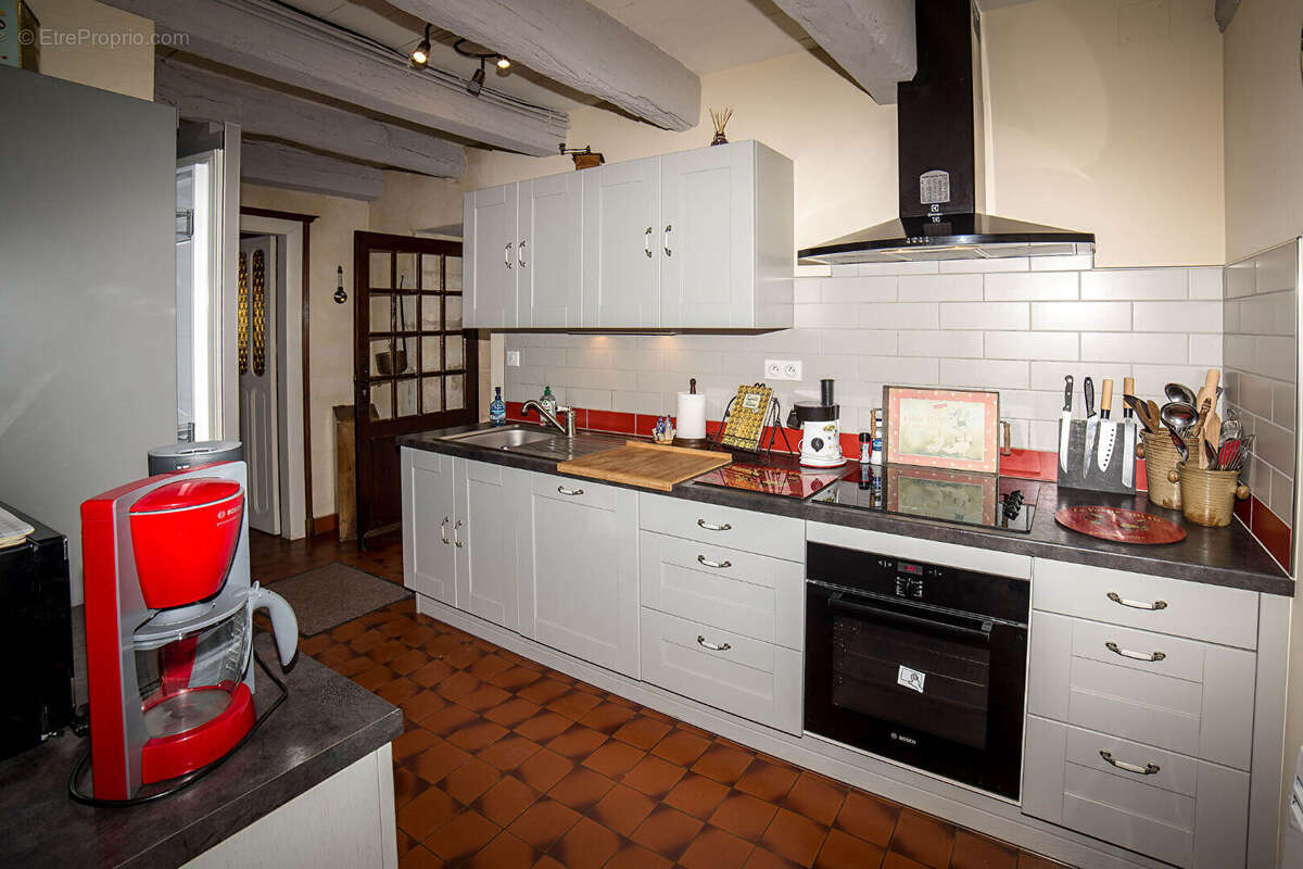Maison 162m² à saint-pierre-d'exideuil - photo 5