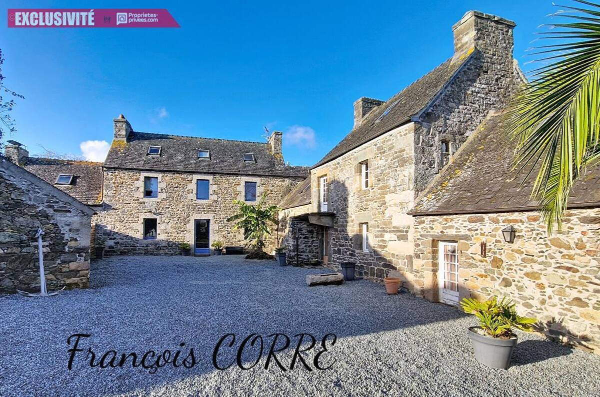 Maison à PLOUEZOC'H