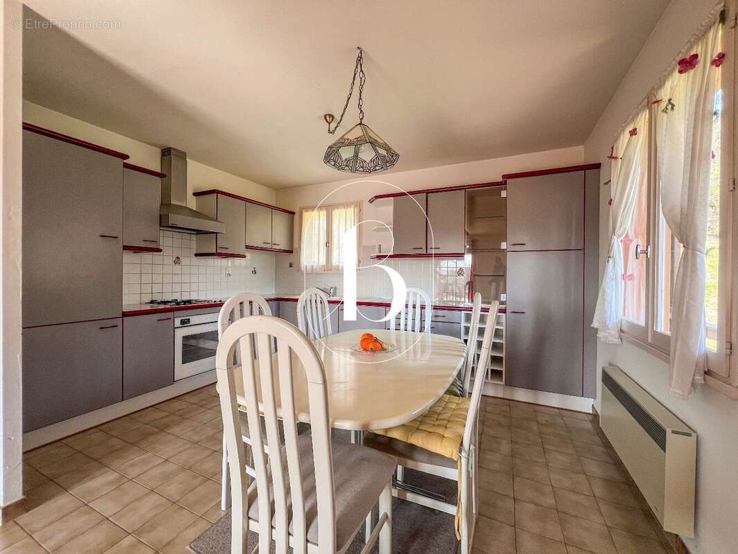 Maison à GOUDARGUES