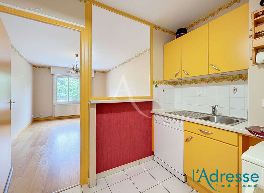 Appartement Laval 4 pièce(s) 90 m2 - photo 5