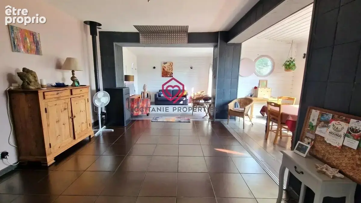Agreable maison individuelle avec garage et terrain clos - photo 3