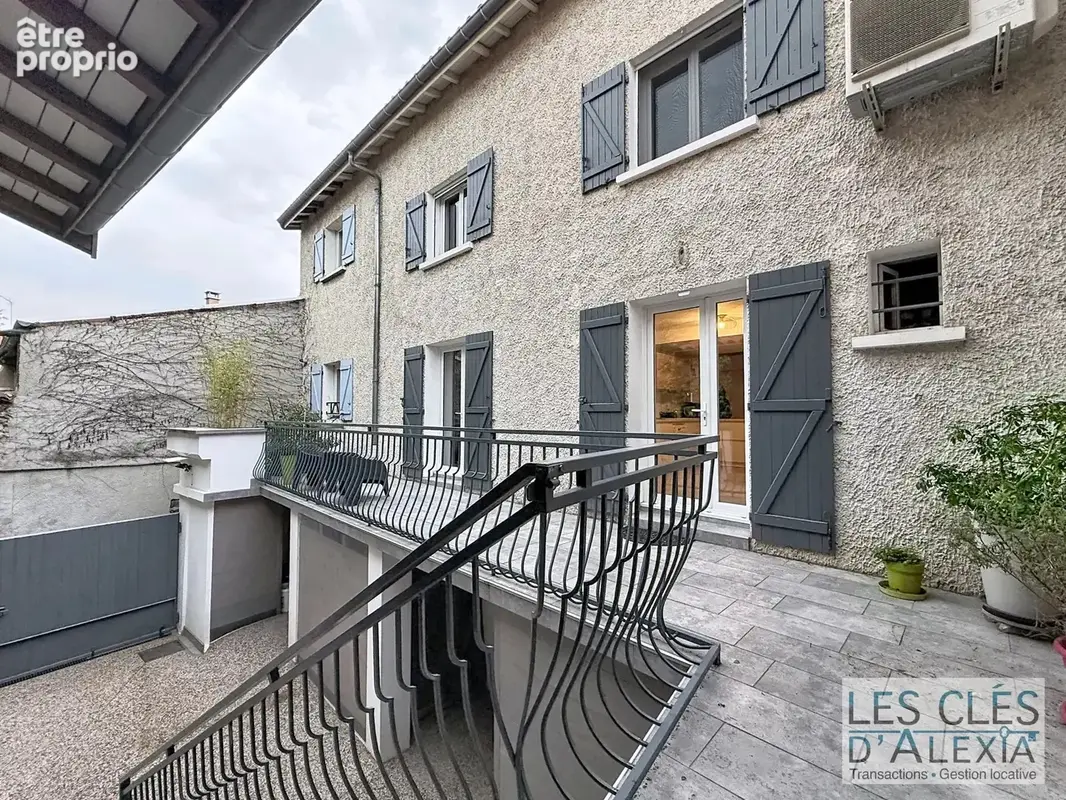 Maison de ville Vernaison Centre 180m² - photo 9