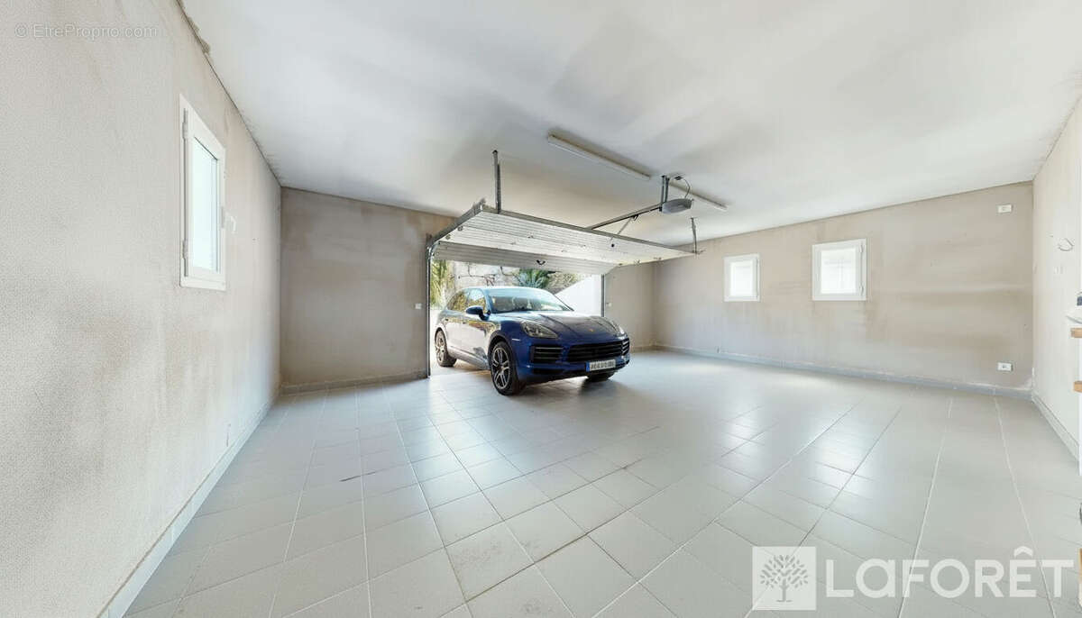 Maison Frejus 5 pièce(s) 170 m2 - photo 18